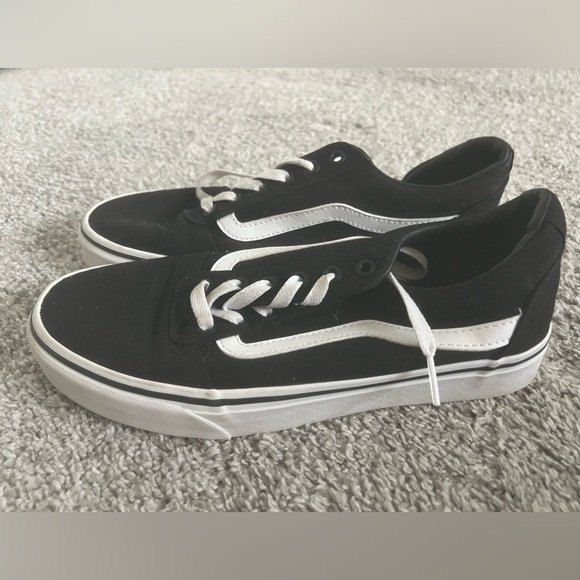 Vans Black and White Sneakers - Picture 3 of 7